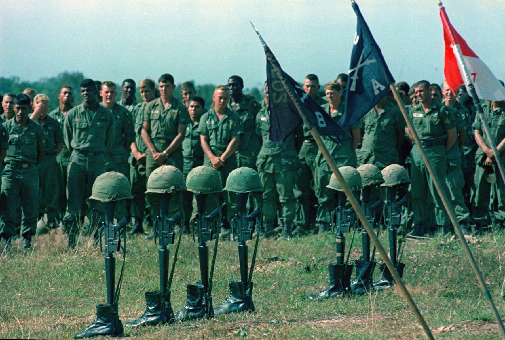 VIETNAM WAR U.S. MEMORIAL 1965